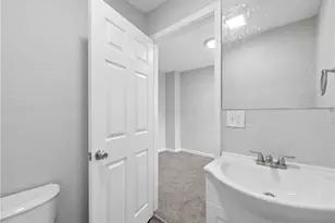 1815 Fieldstone Dr, Dayton, OH 45414 - Photo 17