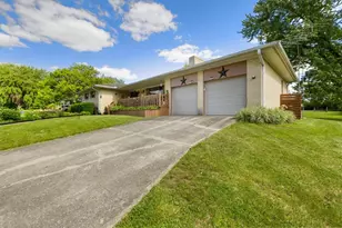818 Antioch School Rd, Butler Twp, OH 45377 - Photo 7