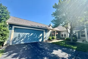 169 Queens Crossing, Centerville, OH 45458 - Photo 3