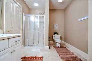 7266 Meeker Creek Dr, Butler Twp, OH 45414 - Photo 53