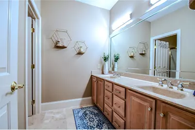 7266 Meeker Creek Drive, Butler Twp, OH 45414 - Photo 9