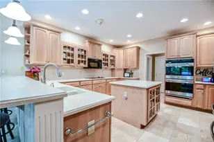 7266 Meeker Creek Dr, Butler Twp, OH 45414 - Photo 25