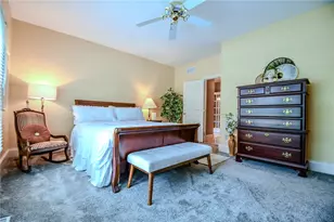 7266 Meeker Creek Dr, Butler Twp, OH 45414 - Photo 11
