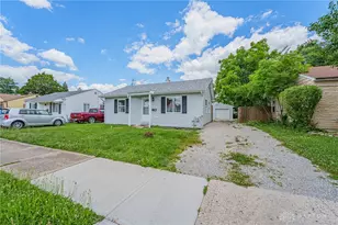 1143 W Race St, Troy, OH 45373 - Photo 3