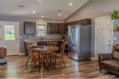 215 Crosswell Avenue, Brookville, OH 45309 - Photo 9