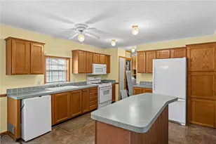 2791 Kreitzer Rd, Moraine, OH 45449 - Photo 9