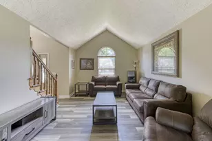 2421 Rossini Rd, Miami Township, OH 45459 - Photo 5