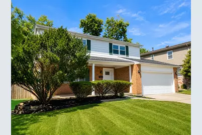 611 Brunner Drive, Forest Park, OH 45240 - Photo 5