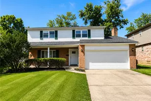 611 Brunner Dr, Forest Park, OH 45240 - Photo 1