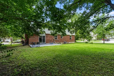 4460 Meadowsweet Drive, Dayton, OH 45424 - Photo 5