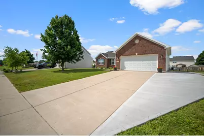 303 E Arlington Drive, Trenton, OH 45067 - Photo 7