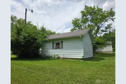 1410 S Central Drive, Beavercreek, OH 45432 - Photo 9