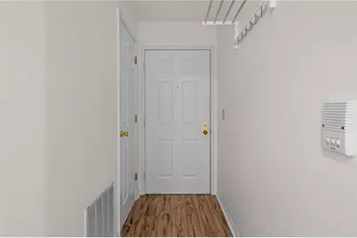6635 Brigham Square #8, Centerville, OH 45459 - Photo 5