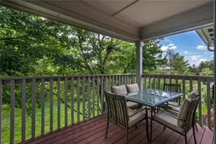 6635 Brigham Sq, Centerville, OH 45459 - Photo 7