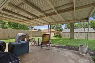 4326 Kitridge Rd, Huber Heights, OH 45424 - Photo 33