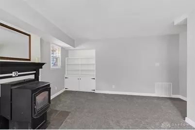 8225 W Prospect Road, Hillsboro, OH 45133 - Photo 11