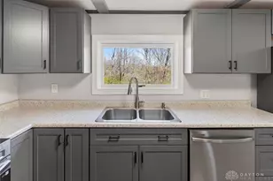 8225 W Prospect Rd, Hillsboro, OH 45133 - Photo 21
