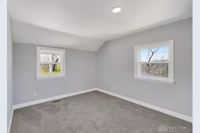 8225 W Prospect Road, Hillsboro, OH 45133 - Photo 13