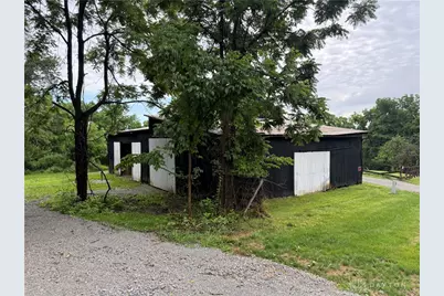 8225 W Prospect Road, Hillsboro, OH 45133 - Photo 31
