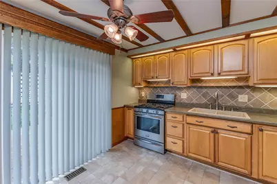 206 Brookwood Drive, Englewood, OH 45322 - Photo 9