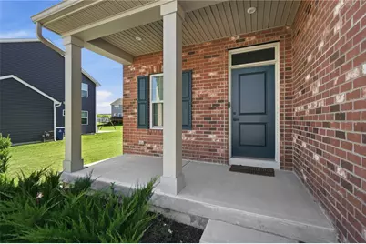 414 Sydney Drive, Tipp City, OH 45371 - Photo 5