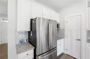 414 Sydney Dr, Tipp City, OH 45371 - Photo 11