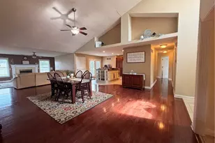 2049 N Highlander Dr, Xenia, OH 45385 - Photo 7