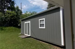 1227 Styer Dr, Bethel Twp, OH 45344 - Photo 15