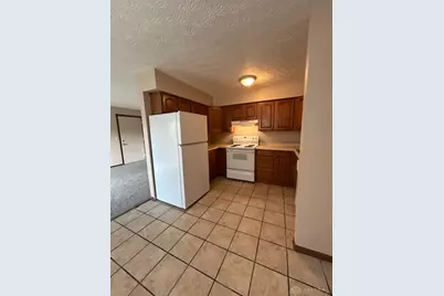 750 Gordon Smith Boulevard #20, Hamilton, OH 45013 - Photo 3