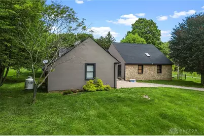 3066 Sears Road, Spring Valley Twp, OH 45370 - Photo 3