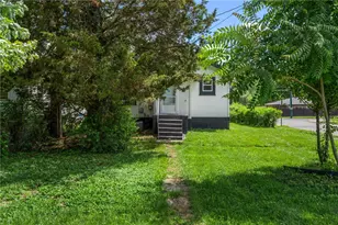 3925 Hoover Ave, Dayton, OH 45402 - Photo 5