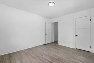 3925 Hoover Ave, Dayton, OH 45402 - Photo 19