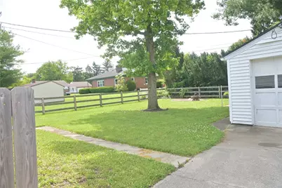 523 W Market Street, Germantown, OH 45327 - Photo 15