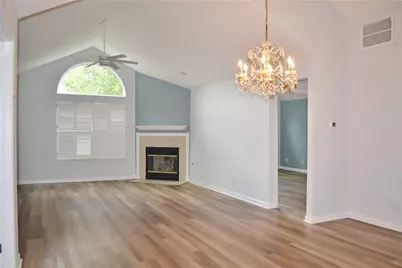 2647 Prestwick Village Circle Circle, Springfield, OH 45503 - Photo 5