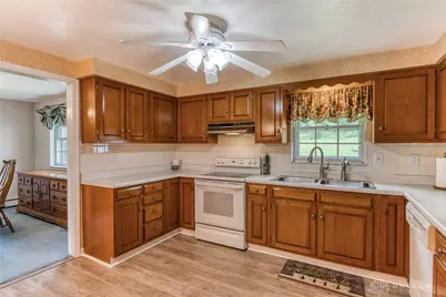 2145 Hilltop Road, Xenia Twp, OH 45385 - Photo 17
