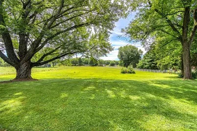 2145 Hilltop Road, Xenia Twp, OH 45385 - Photo 7