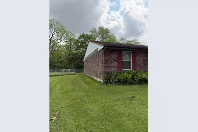 6046 Aaron Lane, Huber Heights, OH 45424 - Photo 3