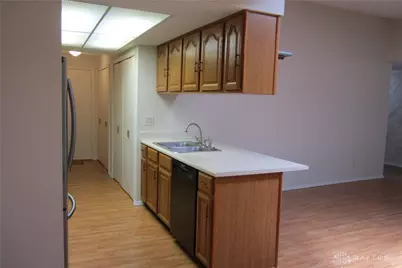 4902 Birchview Court, Huber Heights, OH 45424 - Photo 9