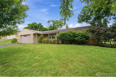 5912 Lombardy Court, West Carrollton, OH 45449 - Photo 3