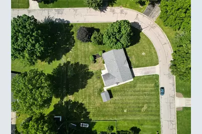 1101 E Bridle Lane, West Carrollton, OH 45449 - Photo 3