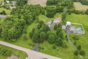 5471 Harveysburg Rd, Waynesville, OH 45068 - Photo 3