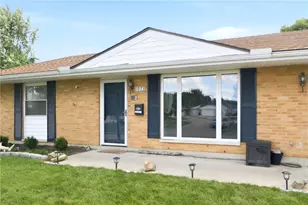 1973 Campus Dr, Fairborn, OH 45324 - Photo 3