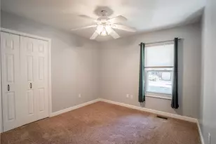 4952 Pepperwood Dr, Riverside, OH 45424 - Photo 13
