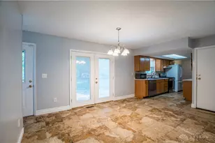 4952 Pepperwood Dr, Riverside, OH 45424 - Photo 9