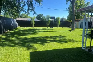 101 E Spearmint St, Union City, OH 45390 - Photo 5