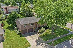 2636 Highland Village Ln, Miamisburg, OH 45342 - Photo 3