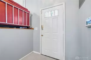 2020 Elmsford St, Springfield, OH 45506 - Photo 9