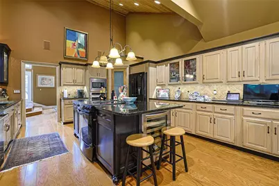 614 Summer Breeze Court, Washington Twp, OH 45429 - Photo 13
