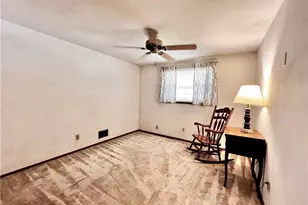 2517 Newcastle Dr, Dayton, OH 45420 - Photo 9