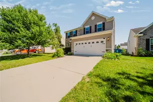 5148 Dayflower Dr, Tipp City, OH 45371 - Photo 3